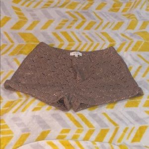 Size Large Umgee crochet tan shorts